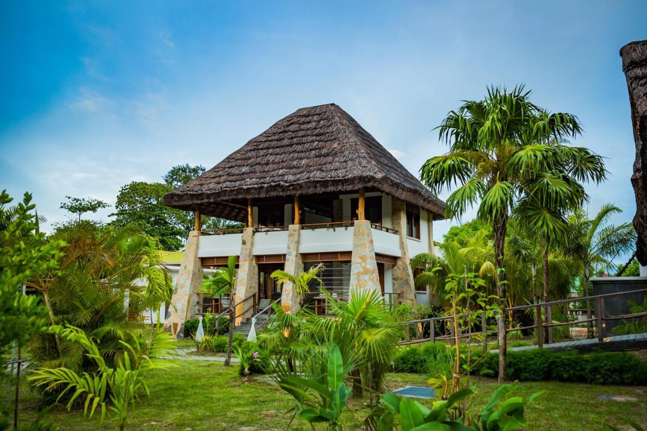 Les Lauriers Eco Hotel Анс-Вольбер-Вилаж Экстерьер фото
